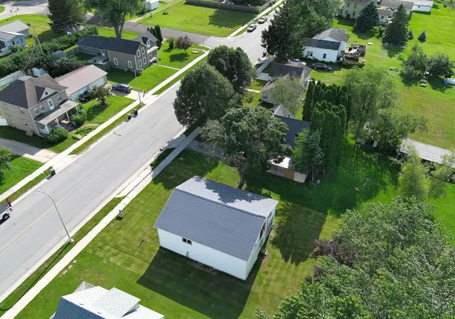 49th image of 116 Mill St, Peterson, MN 55962 | MLS# 7002505