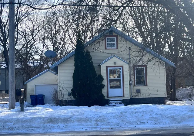 1st image of 1712 University Dr Se, Saint Cloud, MN 56304 | MLS# 7002536