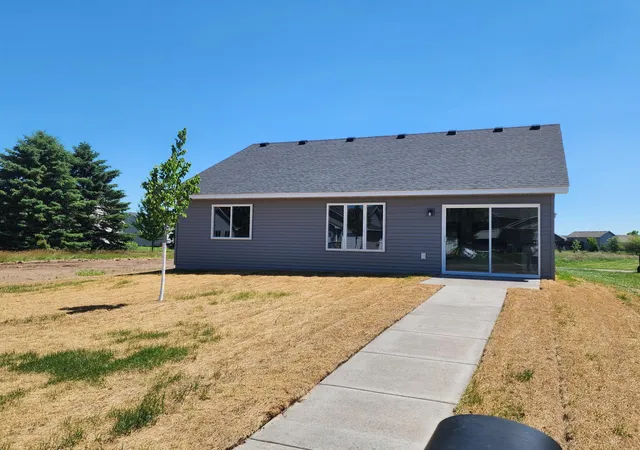 13th image of 330 Mill St, Osceola, WI 54020 | MLS# 7003038