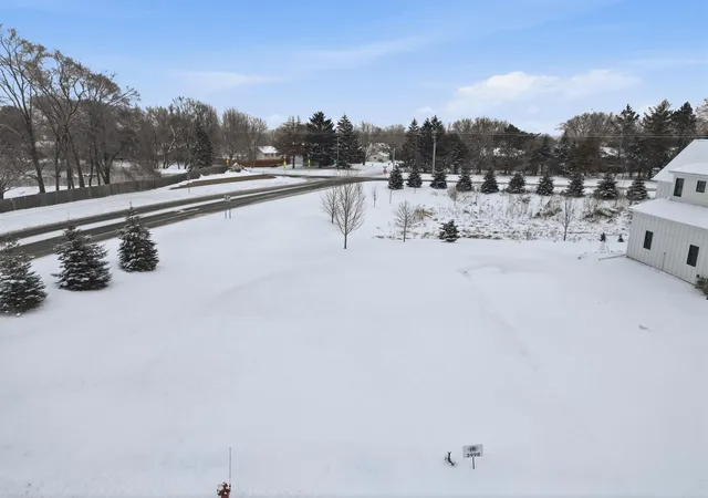 7th image of 3998 Haven Woods Ct, Saint Paul, MN 55123 | MLS# 7003068