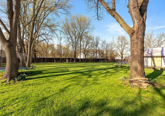 Photo 3 of Sale Pending at 724 8th Avenue NW, Faribault, MN 55021 | MLS# 7003101 | Listing updated on 2026-10-28
