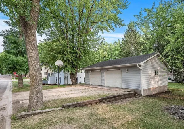 Homes for sale in Winsted, MN | 310 2nd St S, Winsted, MN 55395 | MLS# 7003476