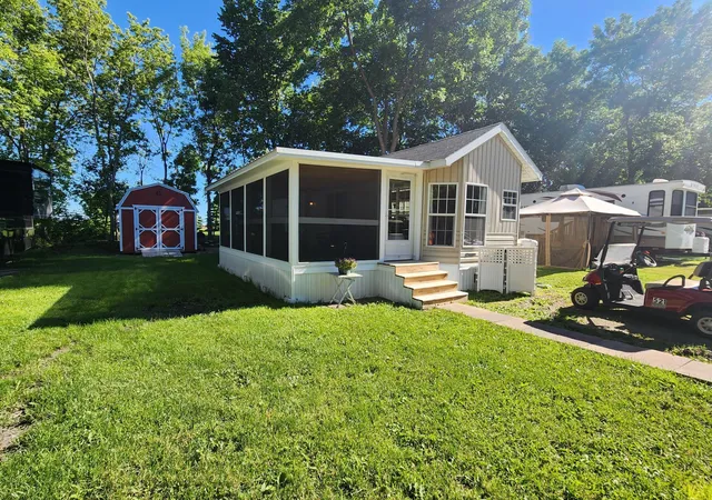 Homes for sale in Cokato, MN | 2945 County Road 4 Sw #521, Cokato, MN 55321 | MLS# 7003505