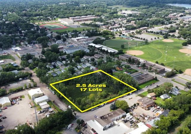 1st image of 1500 Sylvan St, Saint Paul, MN 55117 | MLS# 7003898