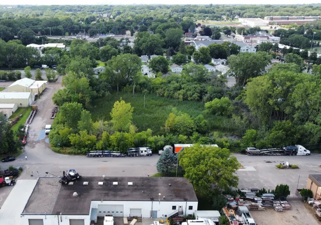 4th image of 1500 Sylvan St, Saint Paul, MN 55117 | MLS# 7003898