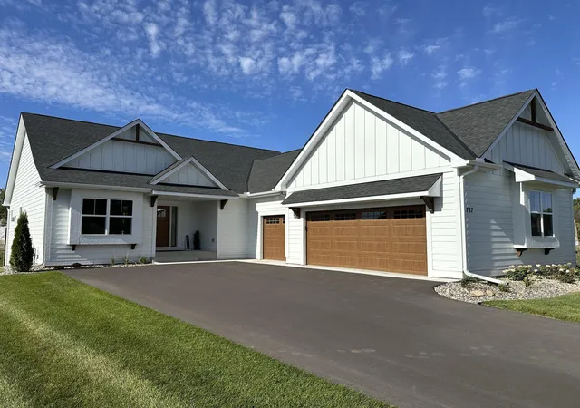 Photo 1 of Single family home for sale at 1767 Campfire Dr W, Waconia, MN 55387 | MLS# 7003981 | Listing updated on 2026-10-07