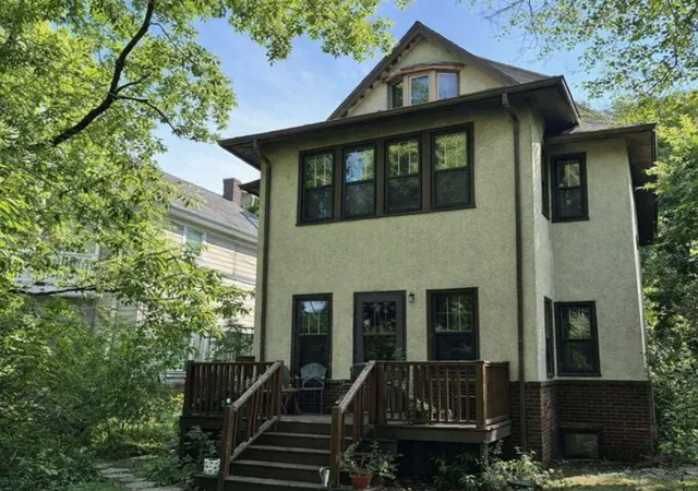 2nd image of 836 Thornton St Se, Minneapolis, MN 55414 | MLS# 7004295
