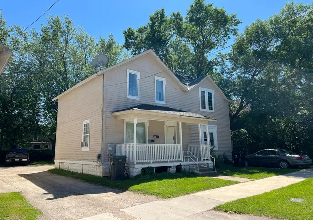 Homes for sale in Austin, MN | 309 3rd Ave, Austin, MN 55912 | MLS# 7004300