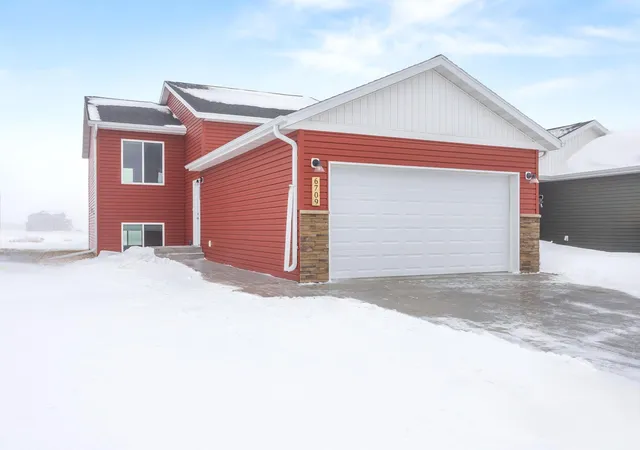 Photo 1 of Single family home for sale at 6709 69th Avenue S, Horace, ND 58047 | MLS# 7004633 | Listing updated on 2026-05-27