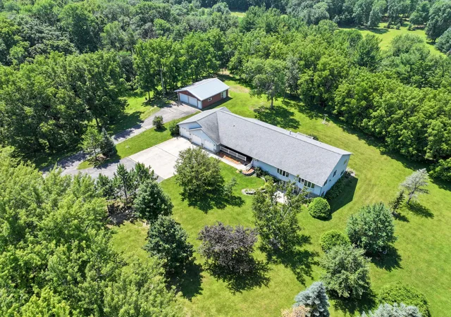 3rd image of 1106 Birch Ave, Alexandria, MN 56308 | MLS# 7004769