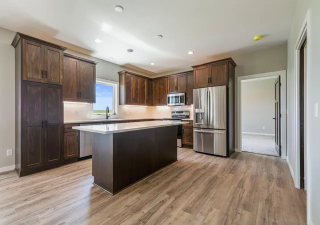 Photo 2 of Sale Pending at 1534 9th Avenue Sw, Hutchinson, MN 55350 | MLS# 7005811 | Listing updated on 2026-08-29
