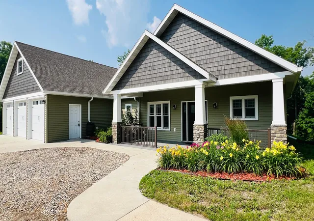 Photo 1 of Single family home for sale at 26088 Broadway Ave, Detroit Lakes, MN 56501 | MLS# 7005933 | Listing updated on 2026-09-29