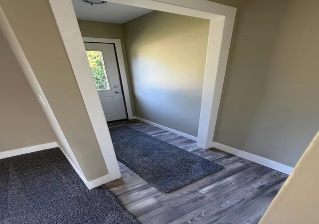 Photo 3 of Single family home for sale at 412 E Hamilton Ave, Baudette, MN 56623 | MLS# 7005939 | Listing updated on 2026-08-31