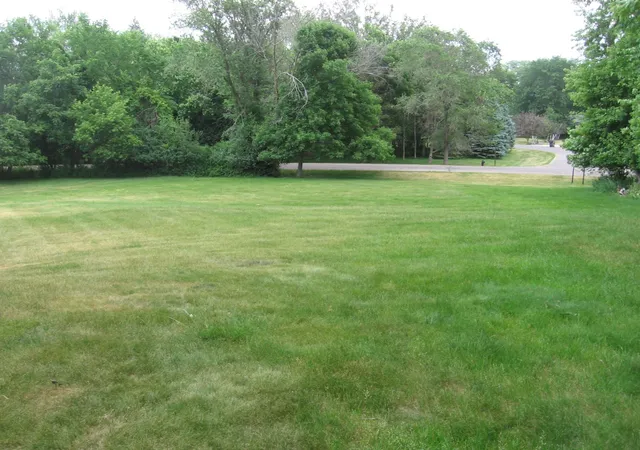 1st image of 1604 18th St Sw, Austin, MN 55912 | MLS# 7006005
