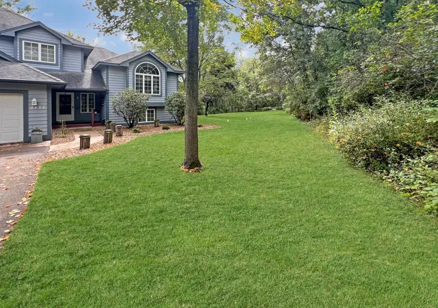 2nd image of 2455 Saint Croix Trl S, Afton, MN 55001 | MLS# 7006091
