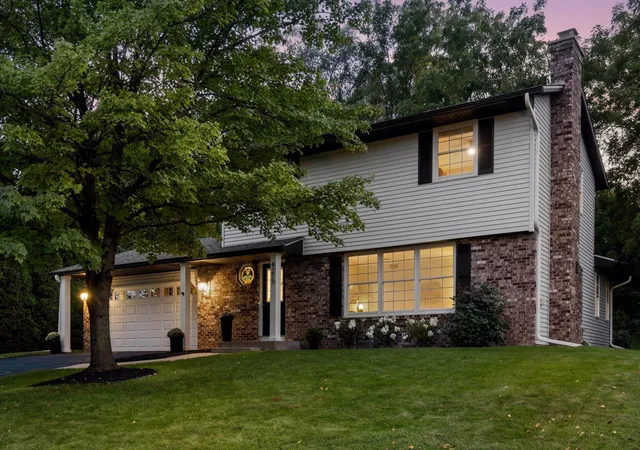 Photo 3 of Sale Pending at 4275 Carlson Lake Ln N, Saint Paul, MN 55123 | MLS# 7006101 | Listing updated on 2026-10-01