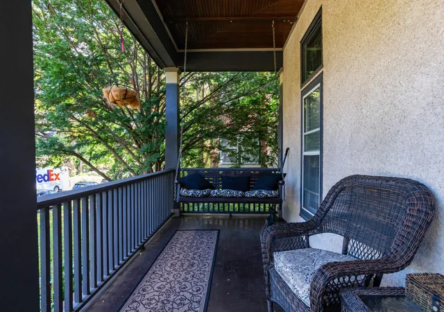 Photo 3 of House for sale at 846 Lincoln Ave, Saint Paul, MN 55105 | MLS# 7006102 | Listing updated on 2026-06-25