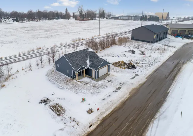 Homes for sale in Dodge Center, MN | 804 2nd St Se, Dodge Center, MN 55927 | MLS# 7006140