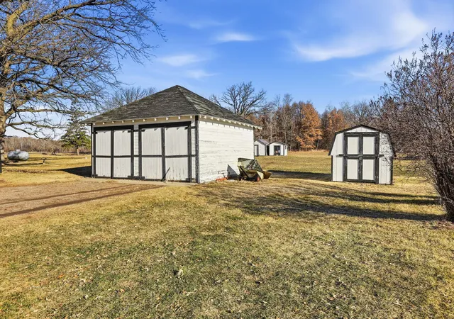 Photo 4 of Single family home for sale at 6132 Mayhew Lake Rd NE, Sauk Rapids, MN 56379 | MLS# 7006251 | Listing updated on 2026-09-28