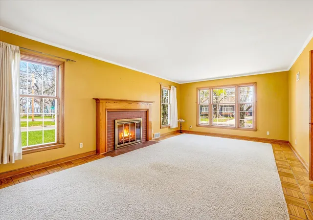 Photo 3 of Sale Pending at 1027 Cedar Ave, Albert Lea, MN 56007 | MLS# 7006332 | Listing updated on 2026-10-04