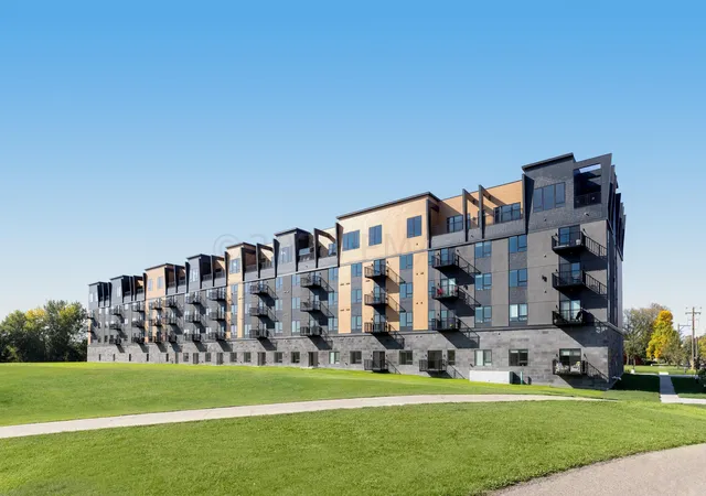 Photo 3 of Condo for sale at 505 Oak St N #502, Fargo, ND 58102 | MLS# 7006563 | Listing updated on 2026-09-03