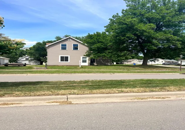 Homes for sale in Dawson, MN | 310 6th St, Dawson, MN 56232 | MLS# 7006566