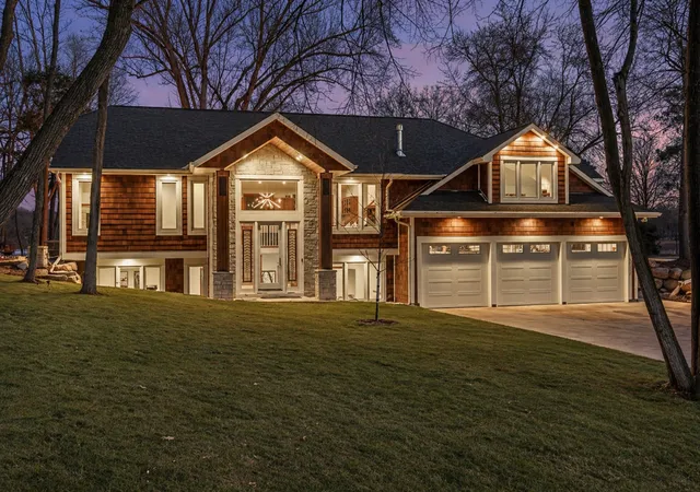 Photo 1 of Single family home for sale at 5517 Dickson Rd, Minnetonka, MN 55345 | MLS# 7007316 | Listing updated on 2026-08-14