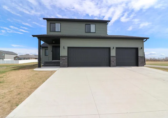 1st image of 10366 73rd St S, Horace, ND 58047 | MLS# 7007622