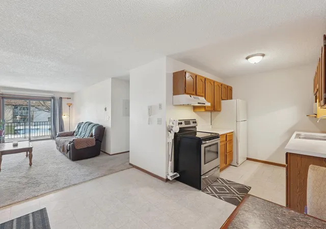 Photo 3 of Condo for sale at 3125 Cory Ln #208, Hastings, MN 55033 | MLS# 7007685 | Listing updated on 2026-10-07