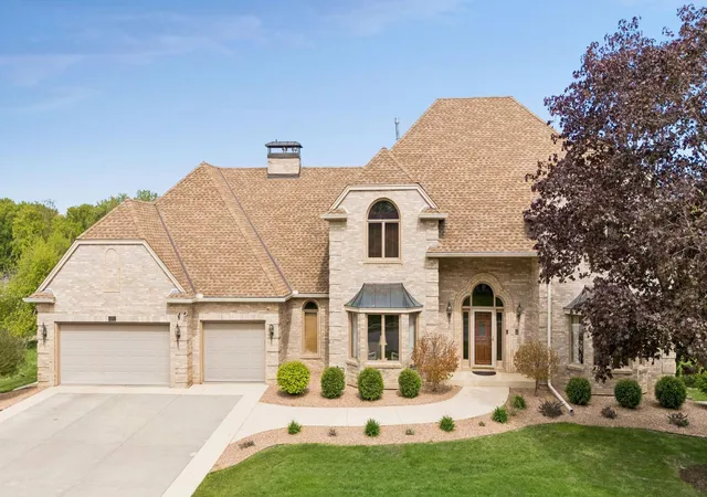 1st image of 11824 Welters Wy, Eden Prairie, MN 55347 | MLS# 7007800