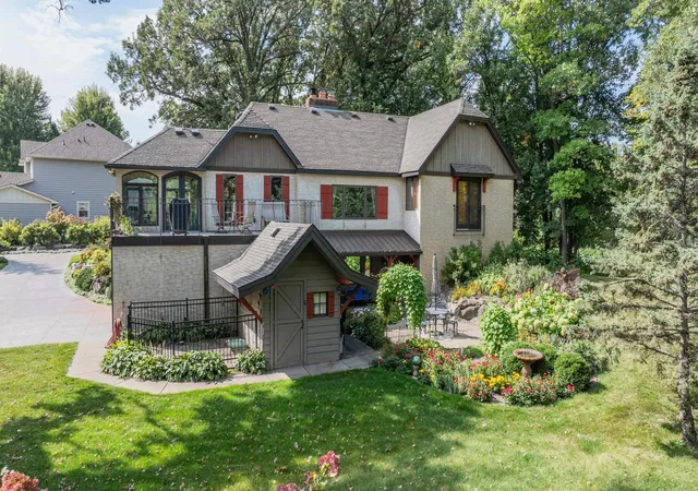 3rd image of 6801 Lanewood Ln N, Maple Grove, MN 55311 | MLS# 7007961