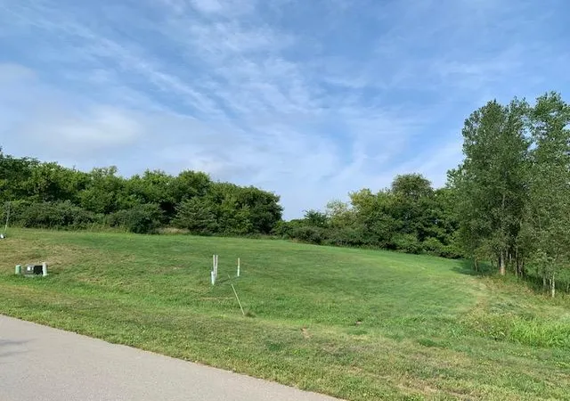 3rd image of 2951 Serenity Ln Ne, Rochester, MN 55906 | MLS# 7008218