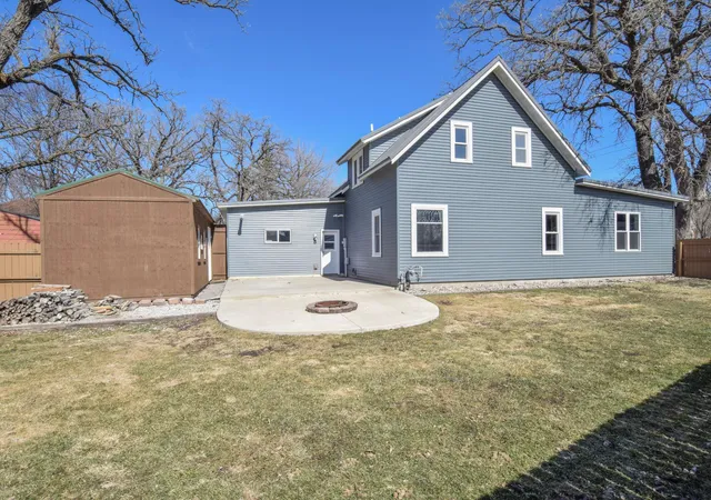 Homes for sale in Brownton, MN | 304 5Th Ave N, Brownton, MN 55312 | MLS# 7008707