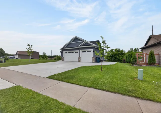 Homes for sale in Chisago City, MN | 11411 Latham Ln, Chisago City, MN 55013 | MLS# 7008717