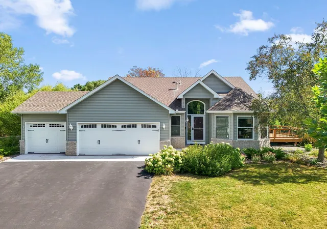Photo 1 of Single family home for sale at 6608 Tele Ln, Hugo, MN 55038 | MLS# 7008933 | Listing updated on 2026-09-18