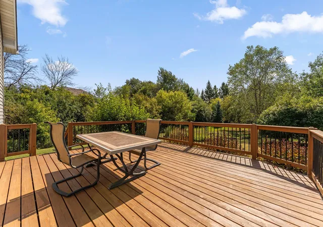 Photo 4 of Single family home for sale at 6608 Tele Ln, Hugo, MN 55038 | MLS# 7008933 | Listing updated on 2026-09-18