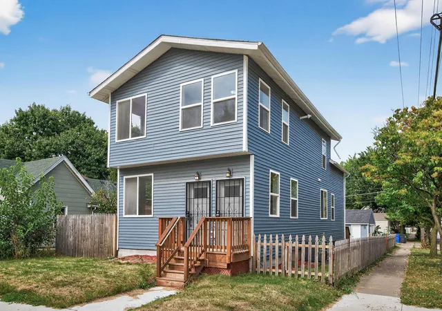 1st image of 1235 Minnehaha Ave E, Saint Paul, MN 55106 | MLS# 7008940