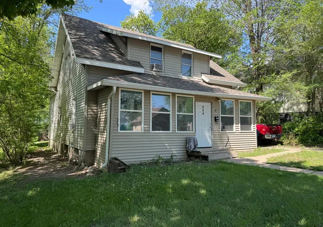 Homes for sale in Fergus Falls, MN | 424 W Birch Ave, Fergus Falls, MN 56537 | MLS# 7008977