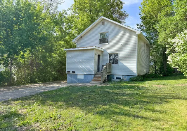 Homes for sale in Fergus Falls, MN | 822 W Maple Ave, Fergus Falls, MN 56537 | MLS# 7008996