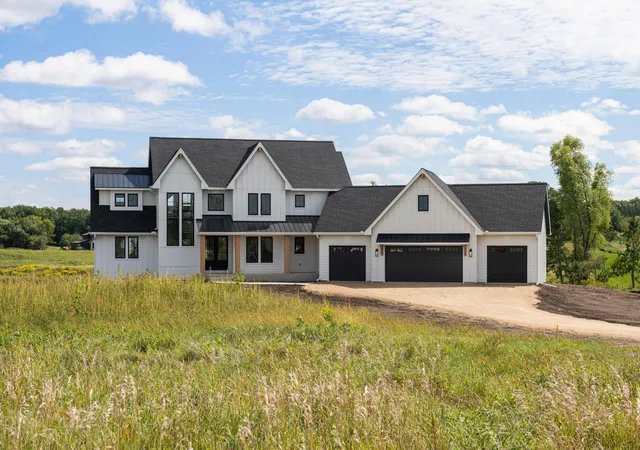 1st image of 7359 210th St E, Prior Lake, MN 55372 | MLS# 7009048