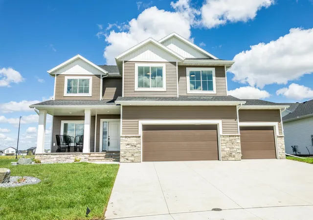 Photo 1 of Single family home for sale at 8327 59 Street S, Horace, ND 58047 | MLS# 7009230 | Listing updated on 2026-08-30