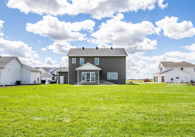 Photo 2 of Single family home for sale at 8327 59 Street S, Horace, ND 58047 | MLS# 7009230 | Listing updated on 2026-08-30