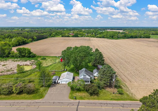 Homes for sale in Lindstrom, MN | 37320 Oriole Ave, Lindstrom, MN 55045 | MLS# 7009390