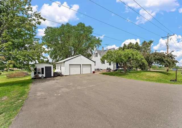 Homes for sale in Lindstrom, MN | 37320 Oriole Ave, Lindstrom, MN 55045 | MLS# 7009390