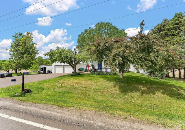 Homes for sale in Lindstrom, MN | 37320 Oriole Ave, Lindstrom, MN 55045 | MLS# 7009390