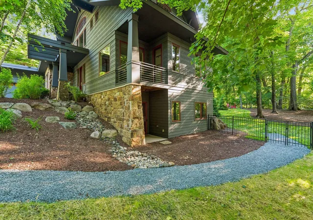 51st image of 20895 Spencer Ln, Excelsior, MN 55331 | MLS# 7009508