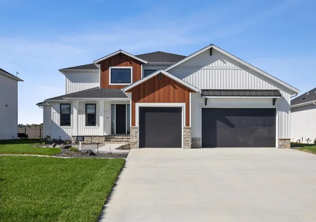 Homes for sale in Horace, ND | 6837 Sunrise Pt, Horace, ND 58047 | MLS# 7009584