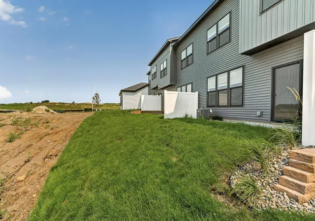4th image of 2722 Bentgrass Road Nw, Rochester, MN 55901 | MLS# 7009797