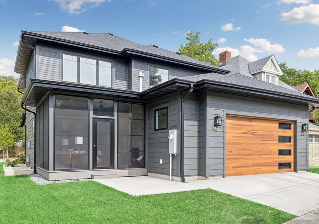 Photo 3 of Single family home for sale at 1967 Sheridan Ave S, Minneapolis, MN 55405 | MLS# 7010605 | Listing updated on 2026-09-05