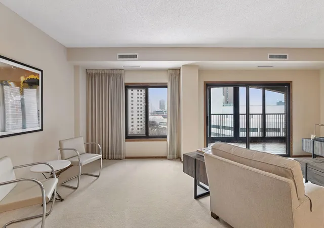 Photo 4 of Condo for sale at 1235 Yale Pl #908, Minneapolis, MN 55403 | MLS# 7010709 | Listing updated on 2026-08-14